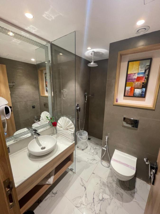 Hotel Malbork Inn @ Janakpuri 델리 외부 사진